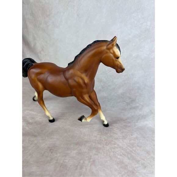 Breyer Horse Bay Running Mare Vintage - Picture 5 of 8
